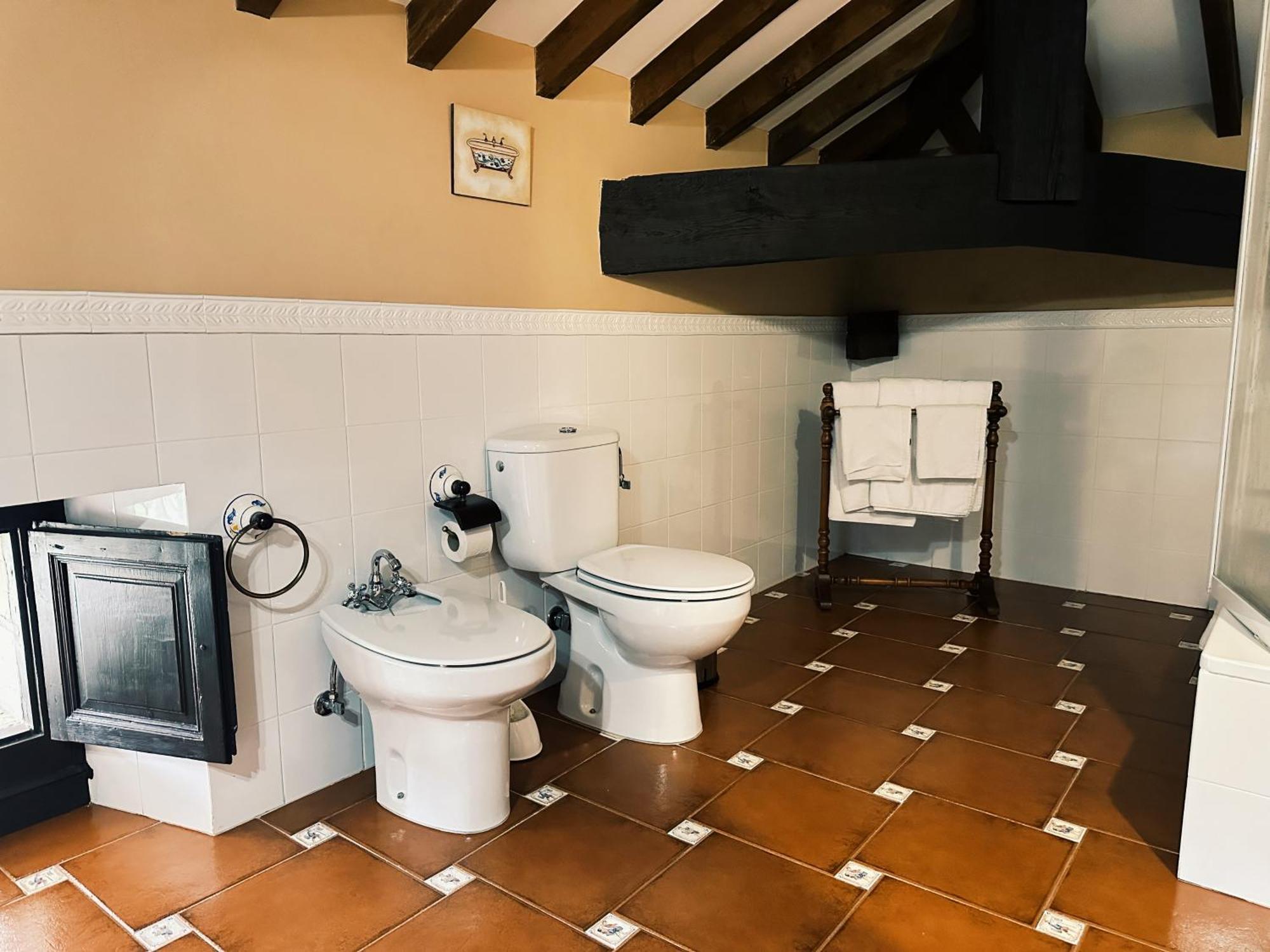 Hotel Palacio La Casona De Cerrazo Bilik gambar