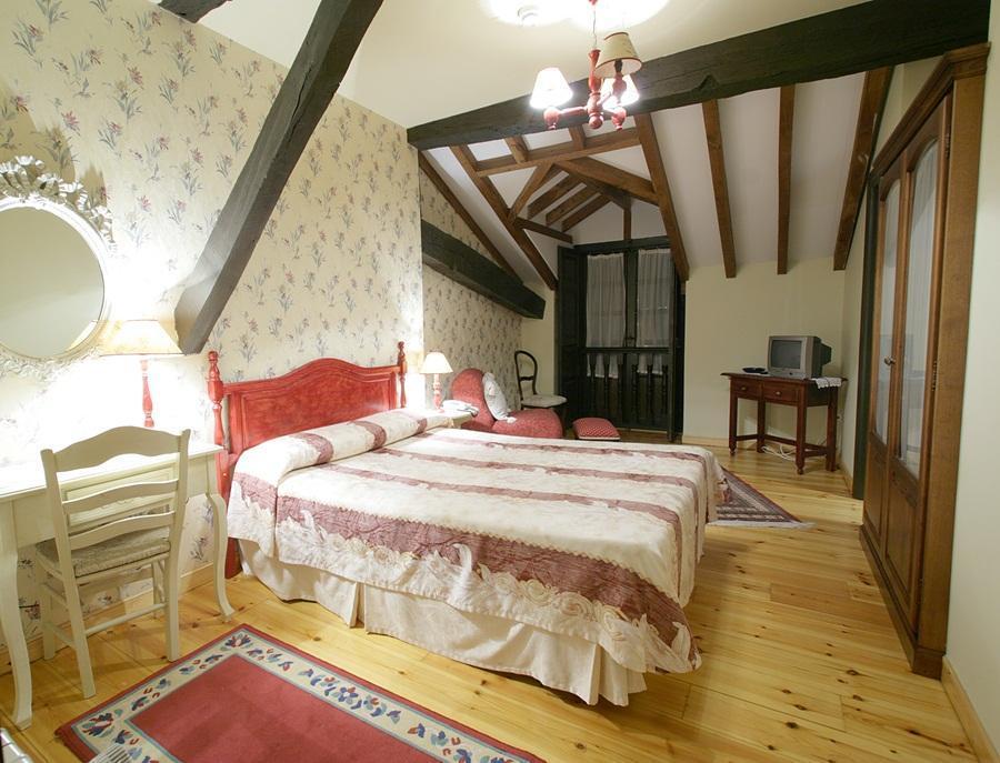 Hotel Palacio La Casona De Cerrazo Luaran gambar
